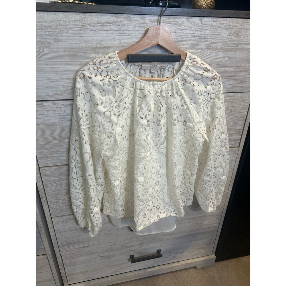 LOFT Petites White Floral Lace Long Sleeve Blouse Top MP